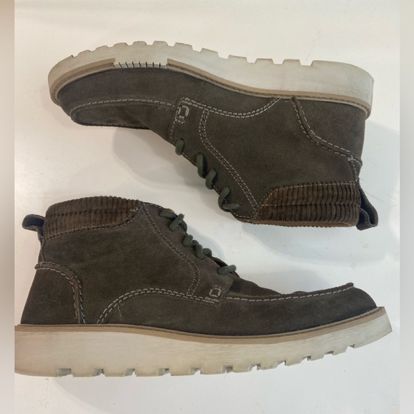 Clarks Men’s Barnes Mid Ankle Boot Dark Grey Suede Size 9.5 M Grip Sole Shoe main image 8